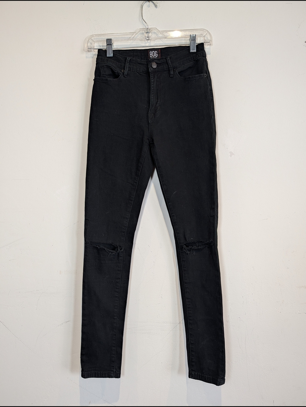 BDG Twig High Rise Skinny Ripped Knee Jeans, Size 24